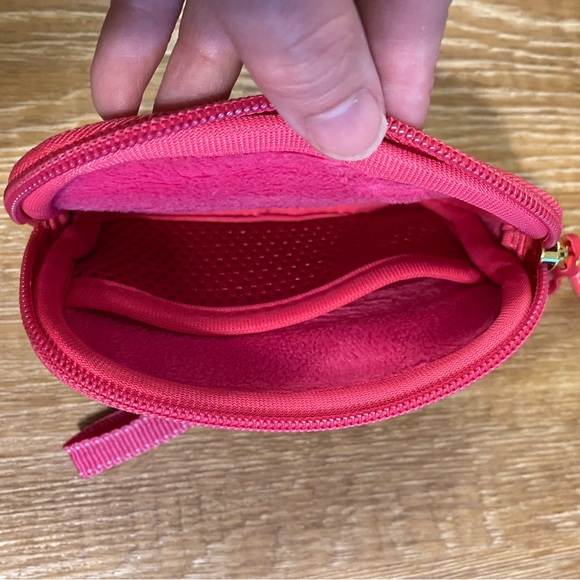 Lilly Pulitzer Neoprene Small Wristlet Case flamingo pattern - Picture 4 of 6